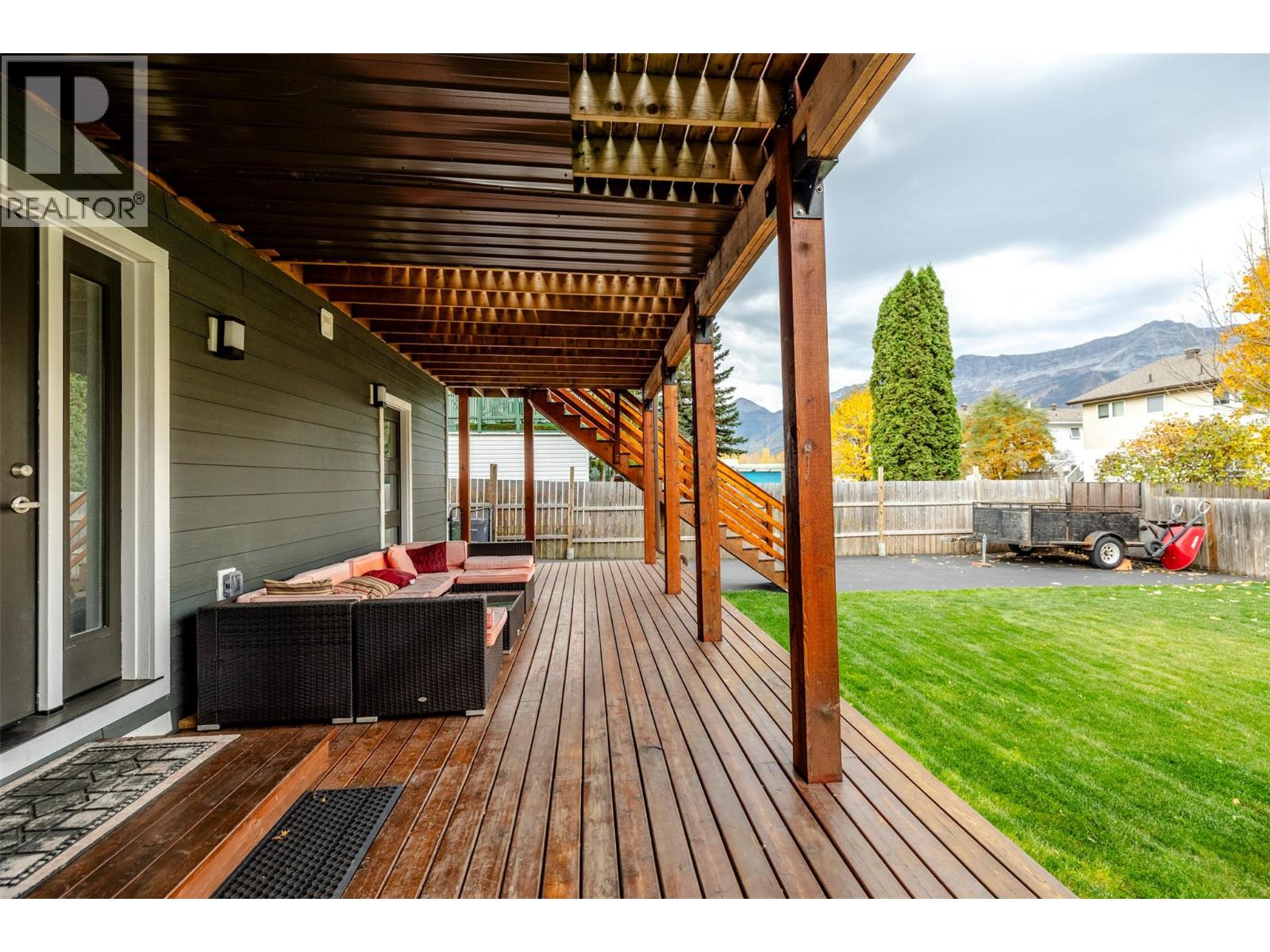 36 Mt Klauer Street Property Photo 77