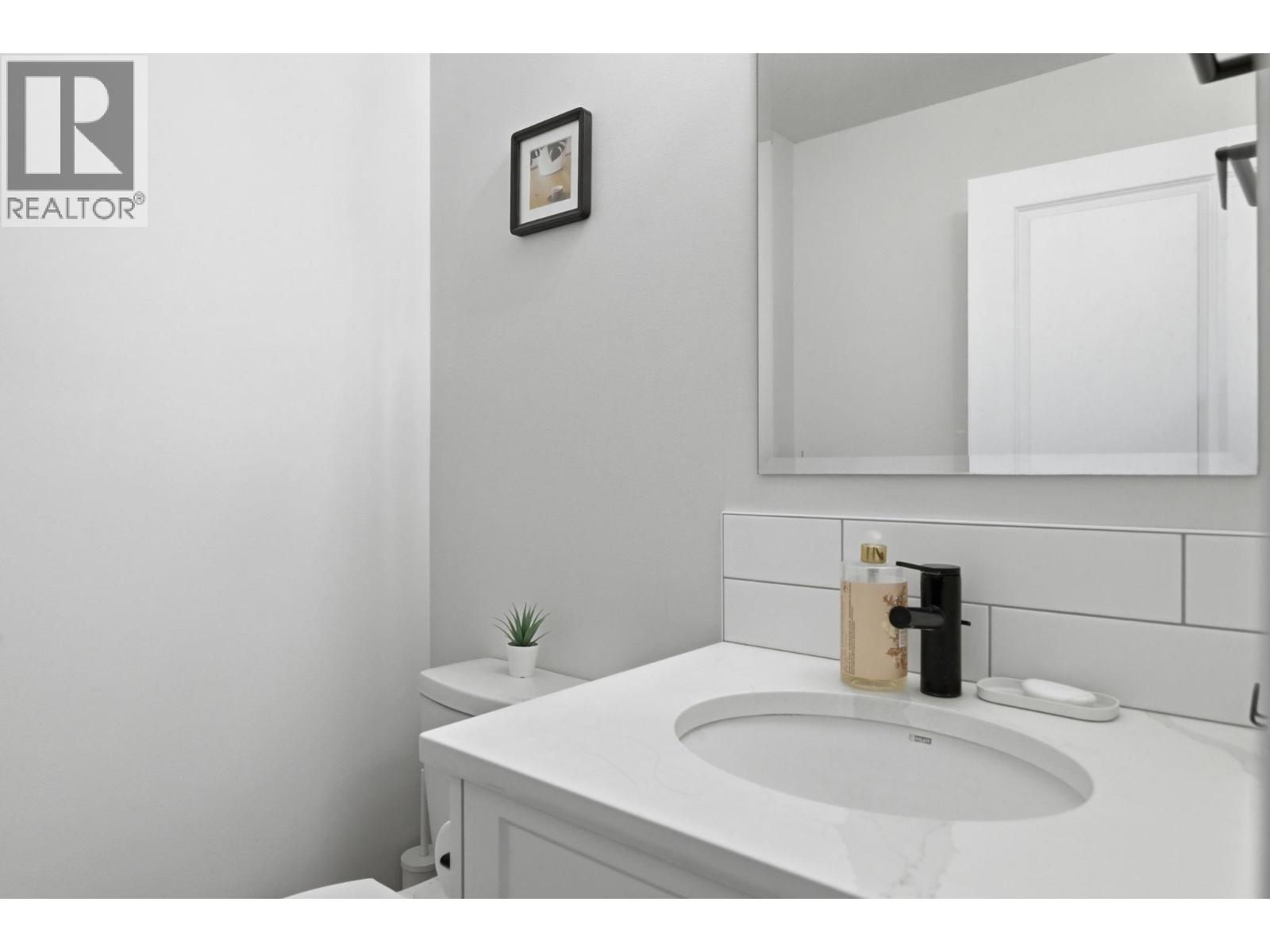 1999 15 Avenue Unit# 6 Property Photo 16
