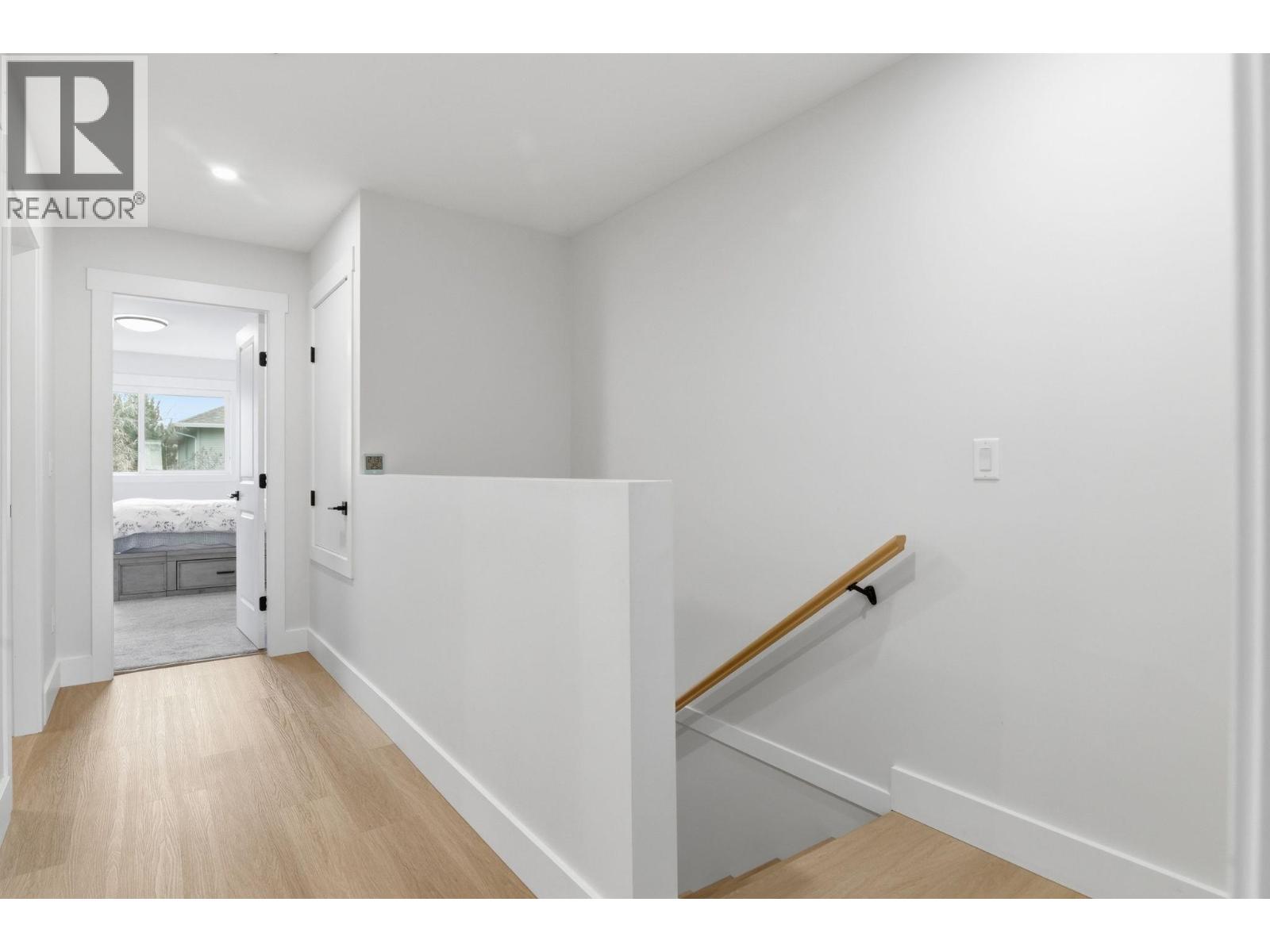 1999 15 Avenue Unit# 6 Property Photo 17