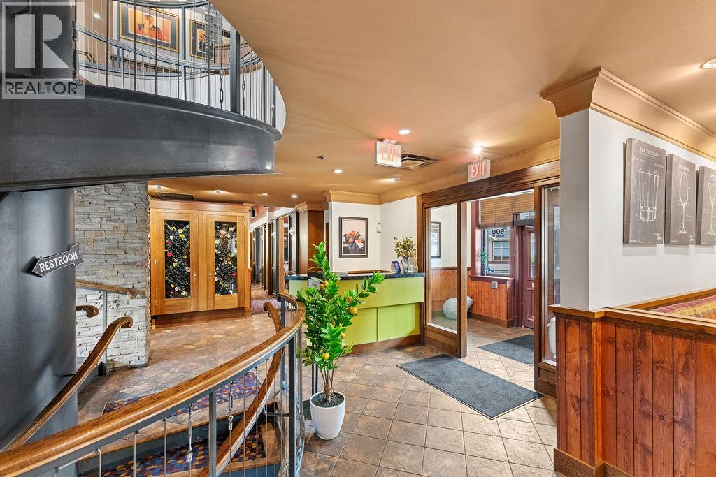 500 Lorne Street Property Photo 4