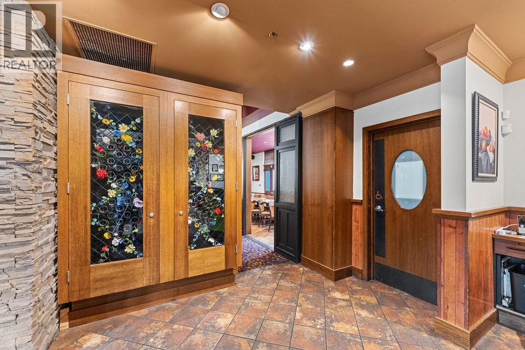 500 Lorne Street Property Photo 16
