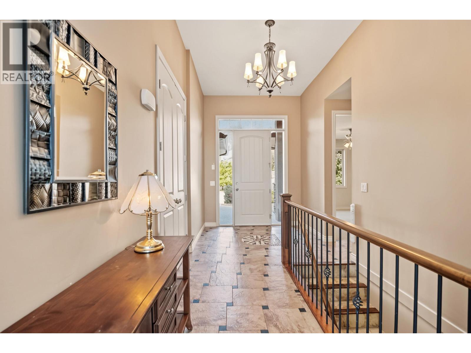 2405 Cobblestone Road Property Photo 4