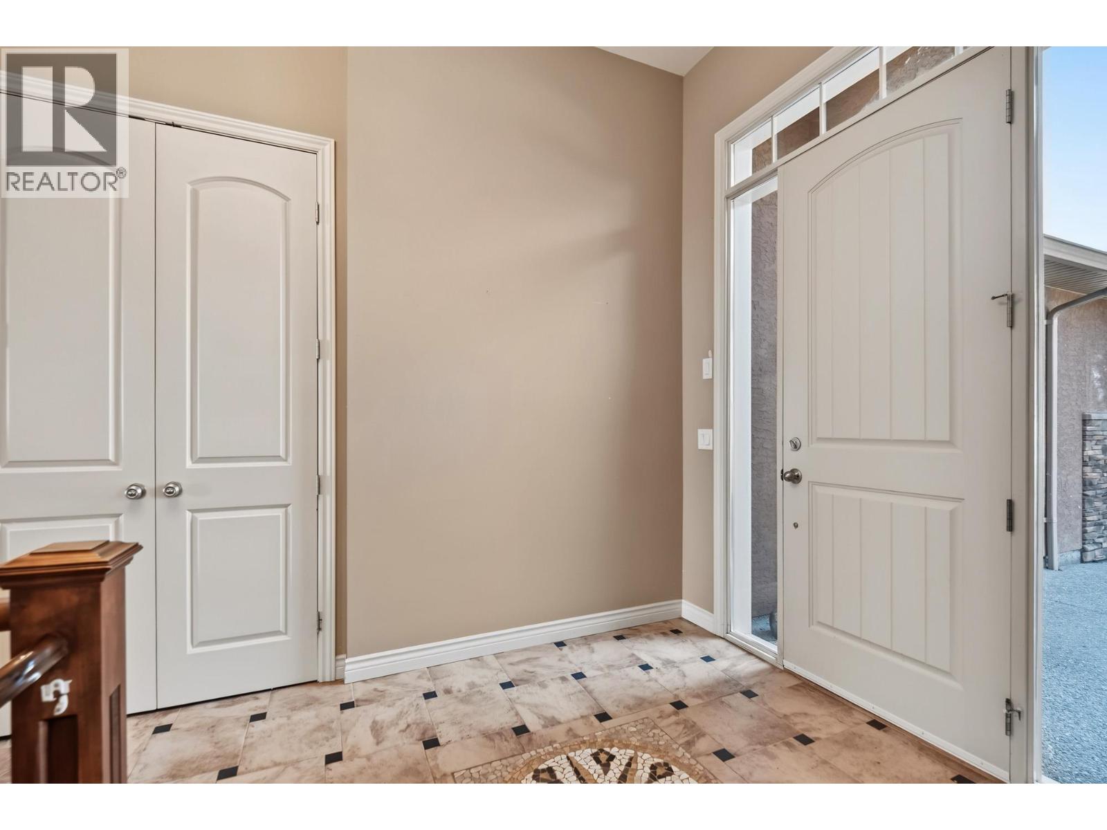 2405 Cobblestone Road Property Photo 5