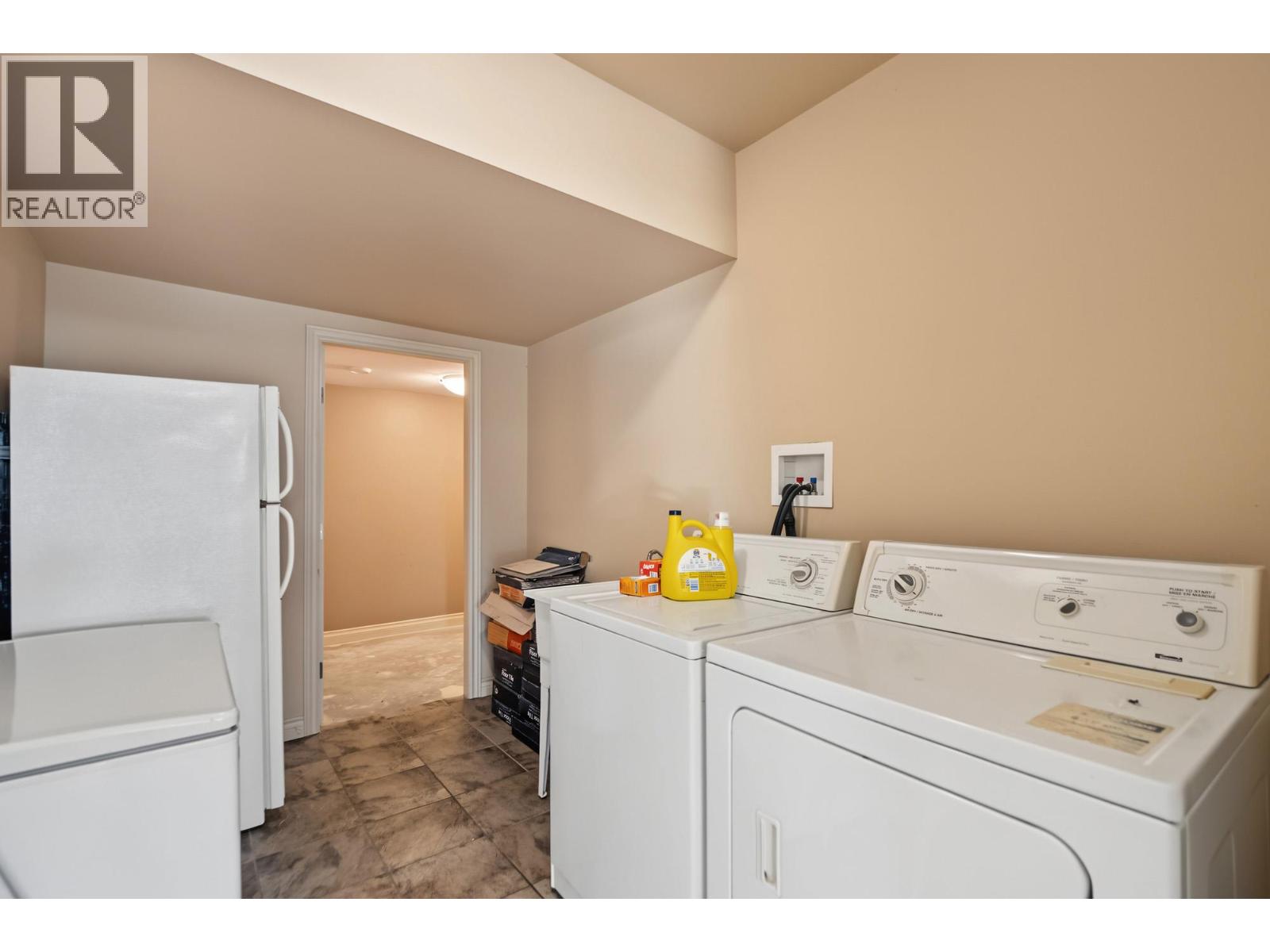 2405 Cobblestone Road Property Photo 41