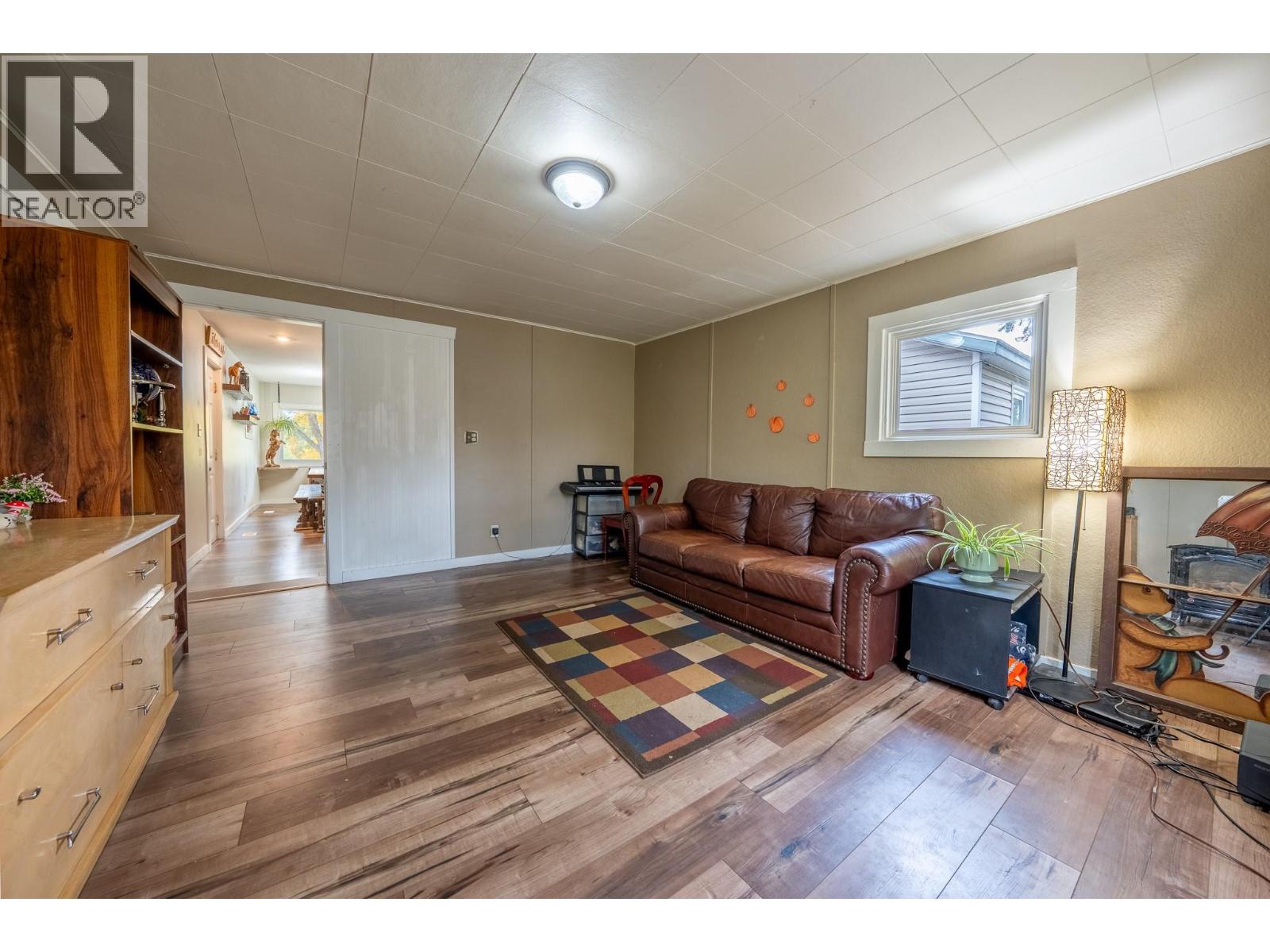3190 Hall Frontage Road Property Photo 21