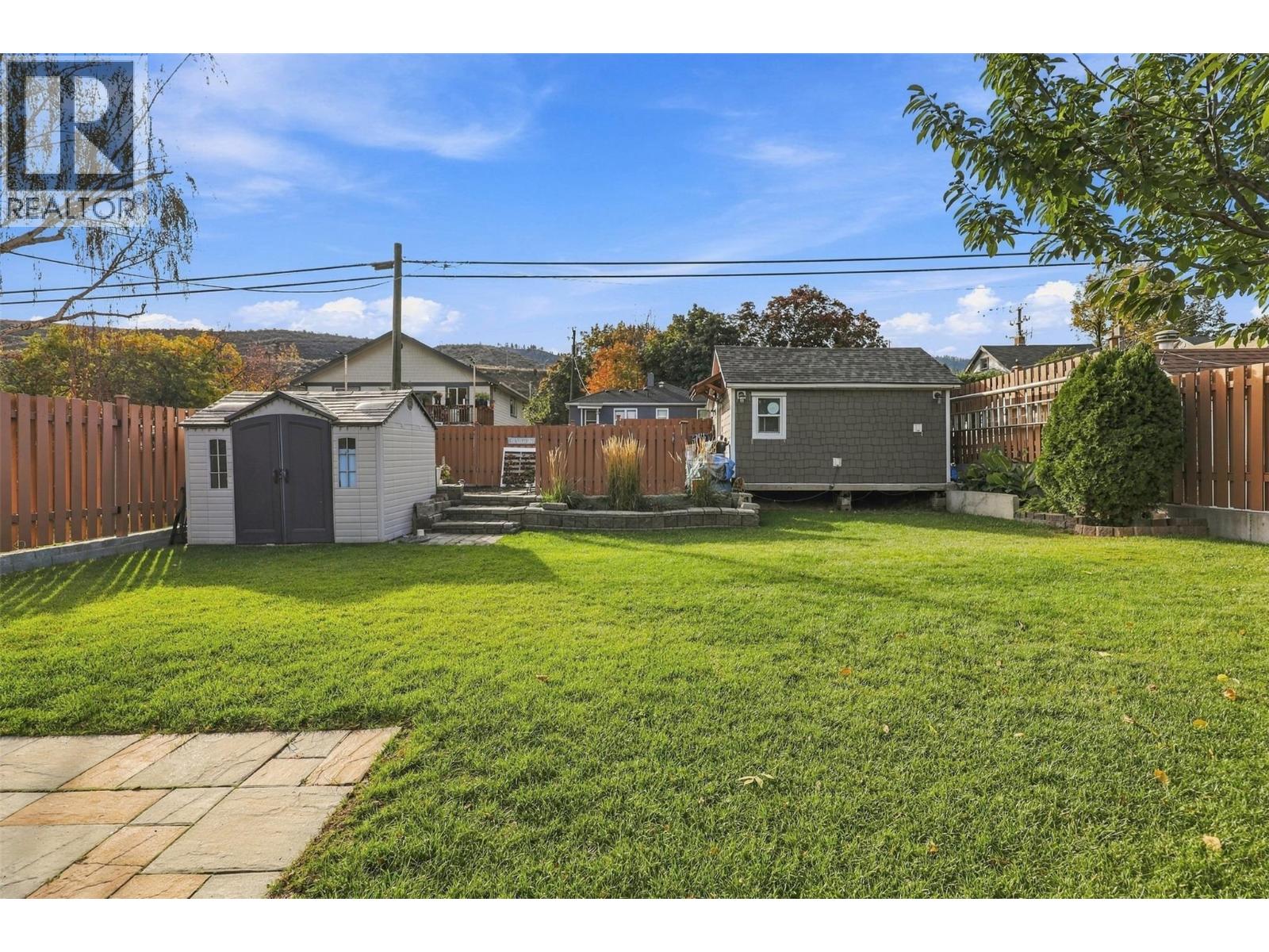 1233 Pine Street Property Photo 25
