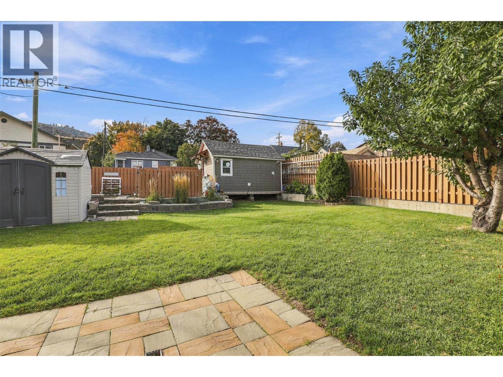 1233 Pine Street Property Photo 26