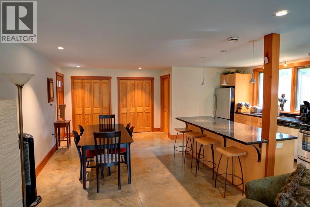 4662 Crescent Road Property Photo 26