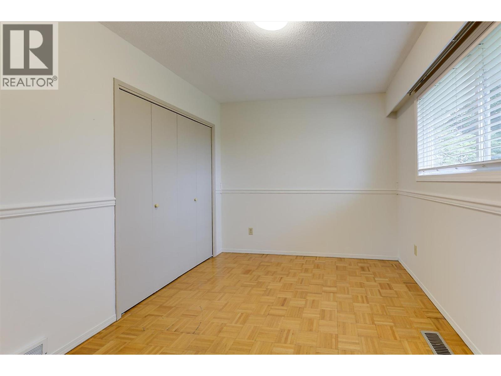 430 Perth Road Property Photo 19