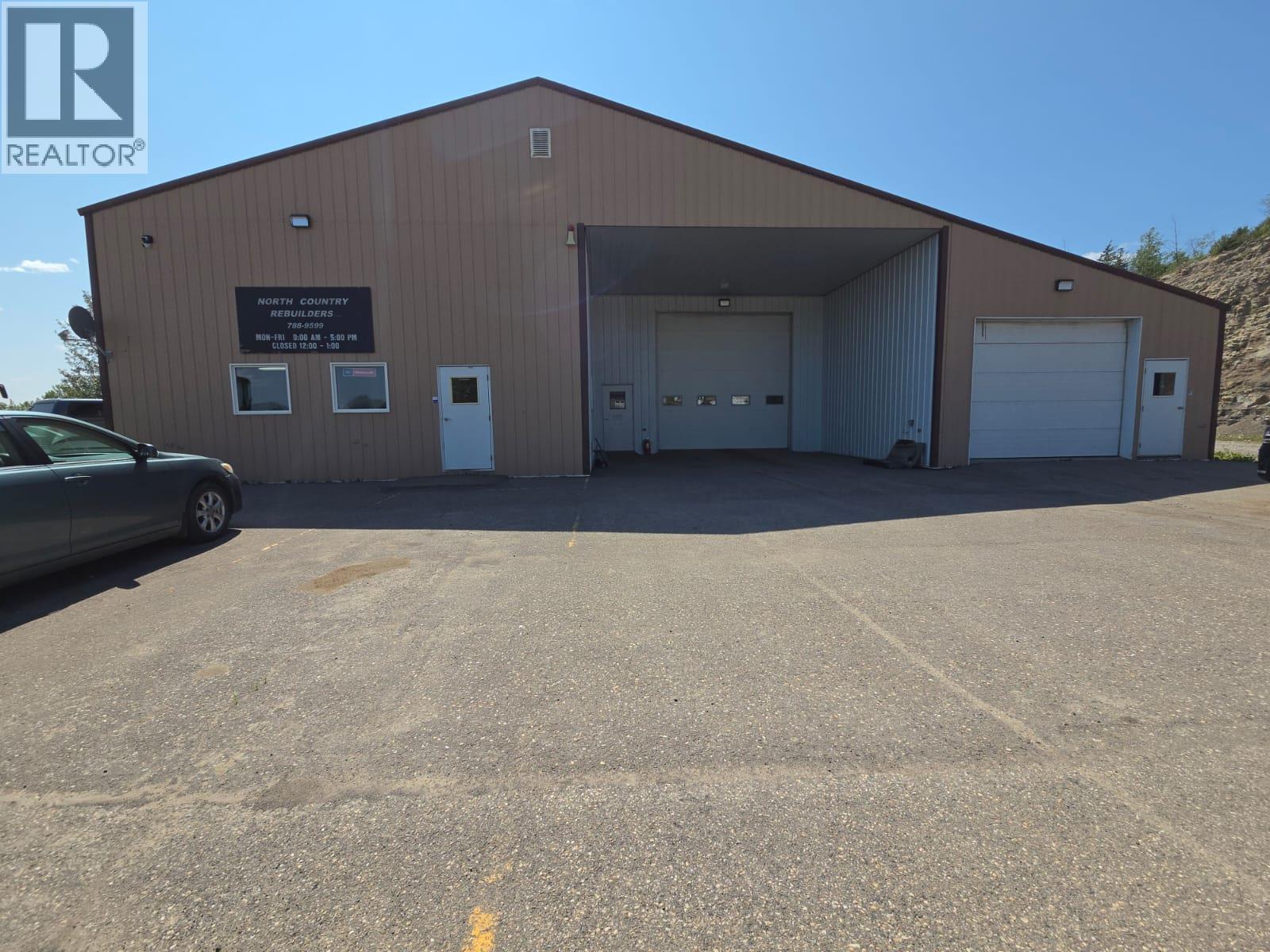 4083 Jackfish Lake Road Property Photo 1