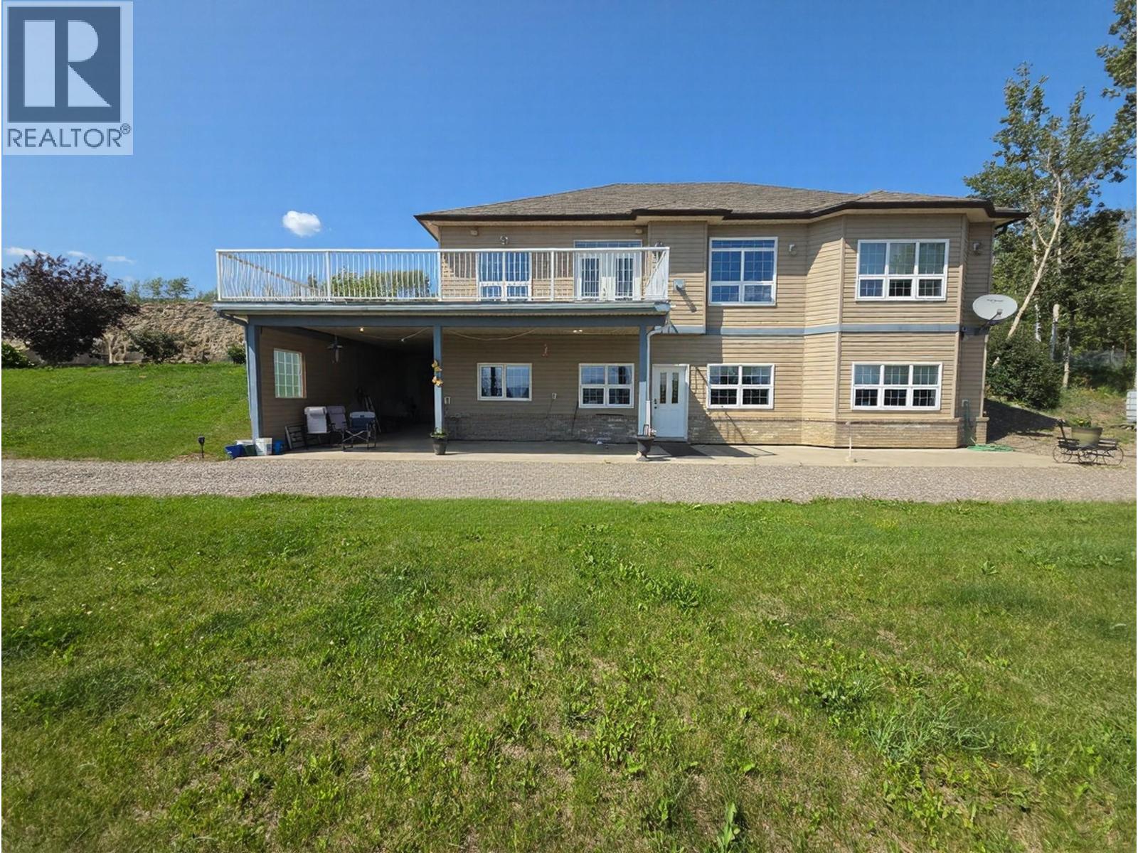 4083 Jackfish Lake Road Property Photo 3