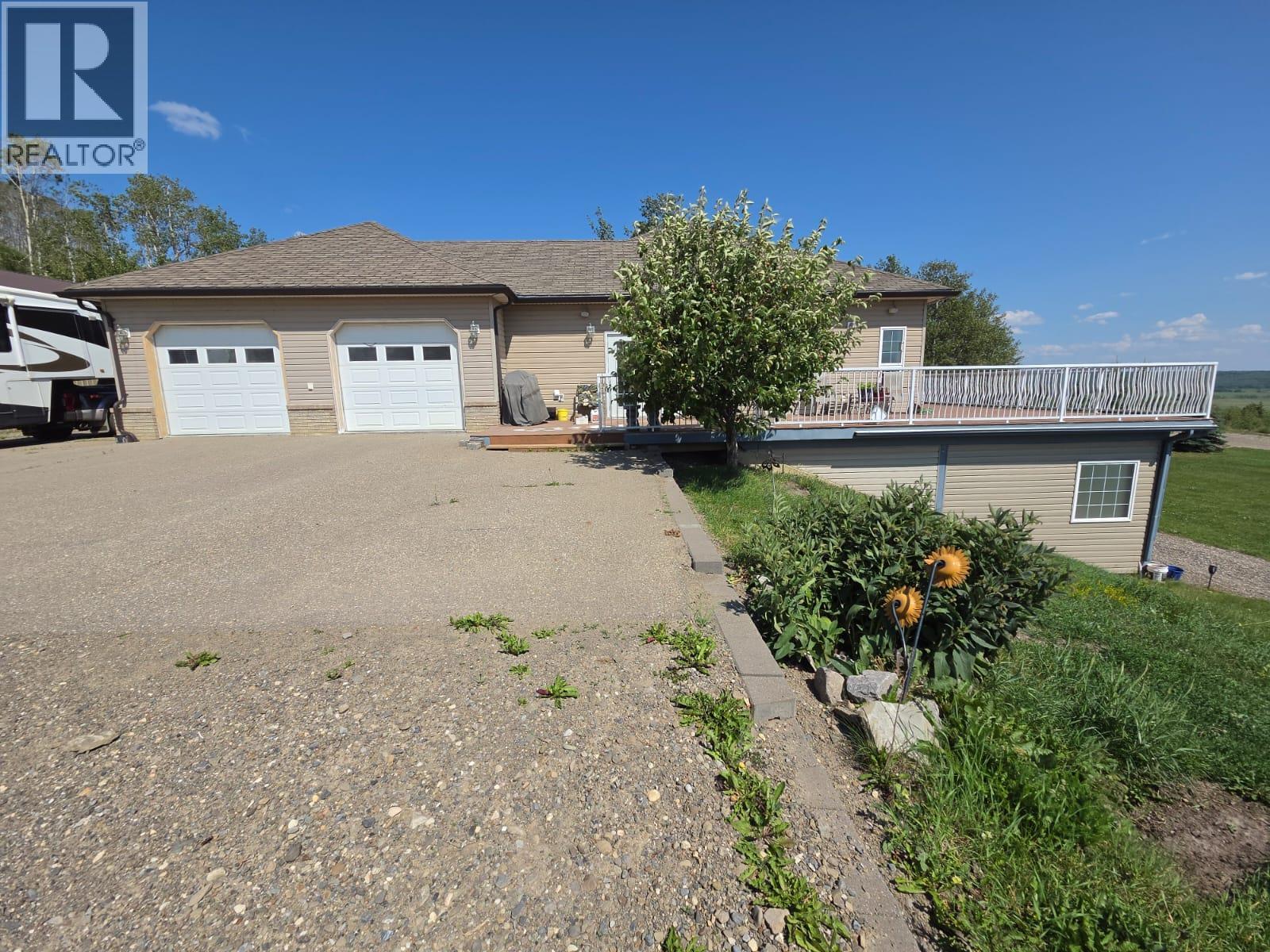 4083 Jackfish Lake Road Property Photo 5
