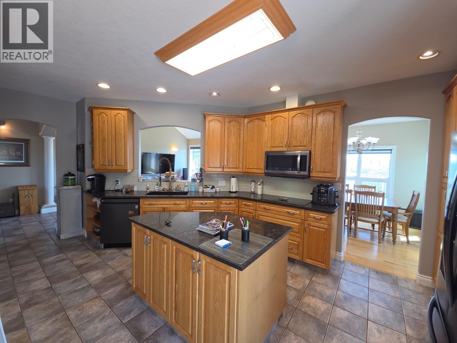 4083 Jackfish Lake Road Property Photo 19