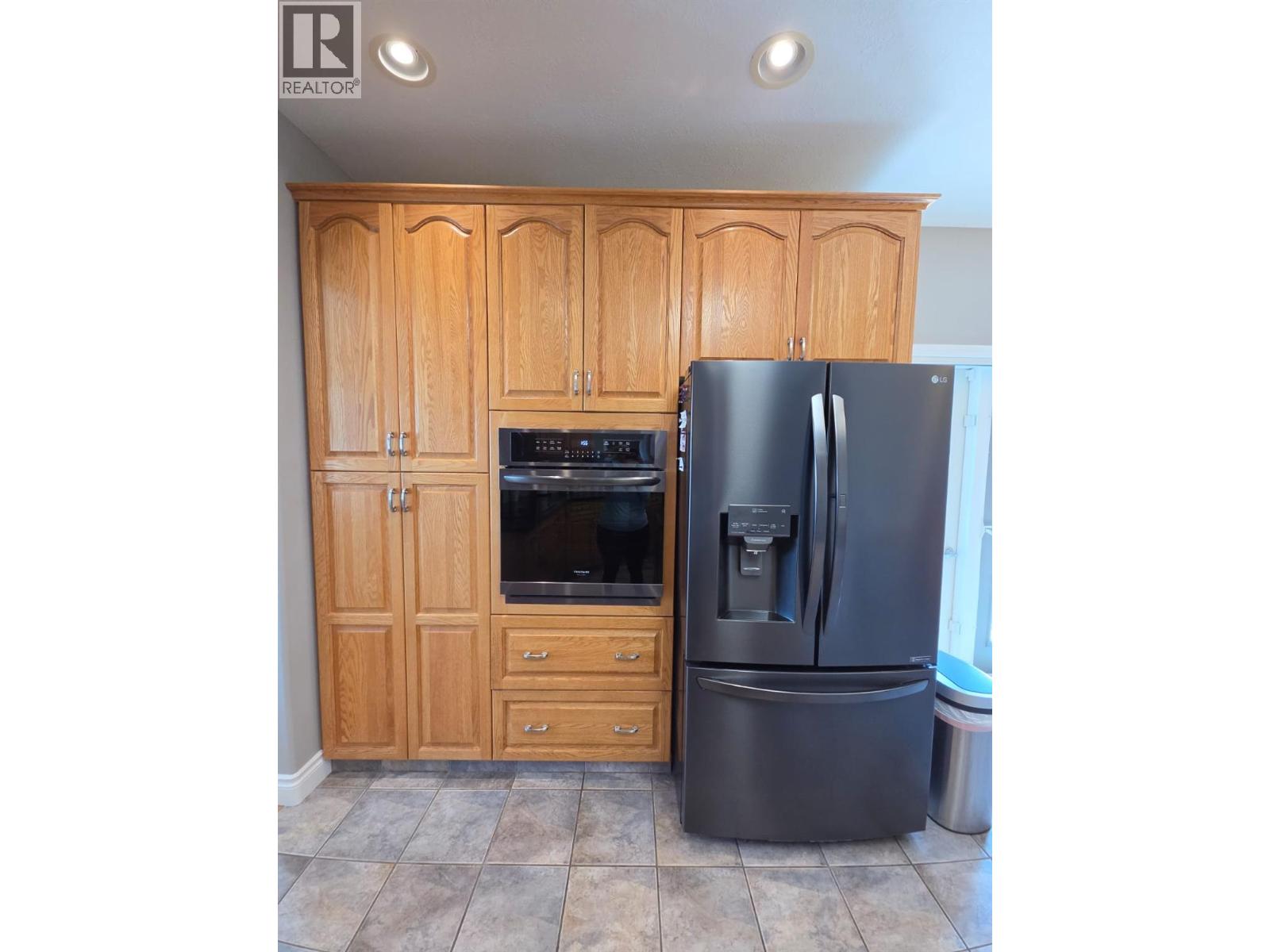 4083 Jackfish Lake Road Property Photo 22