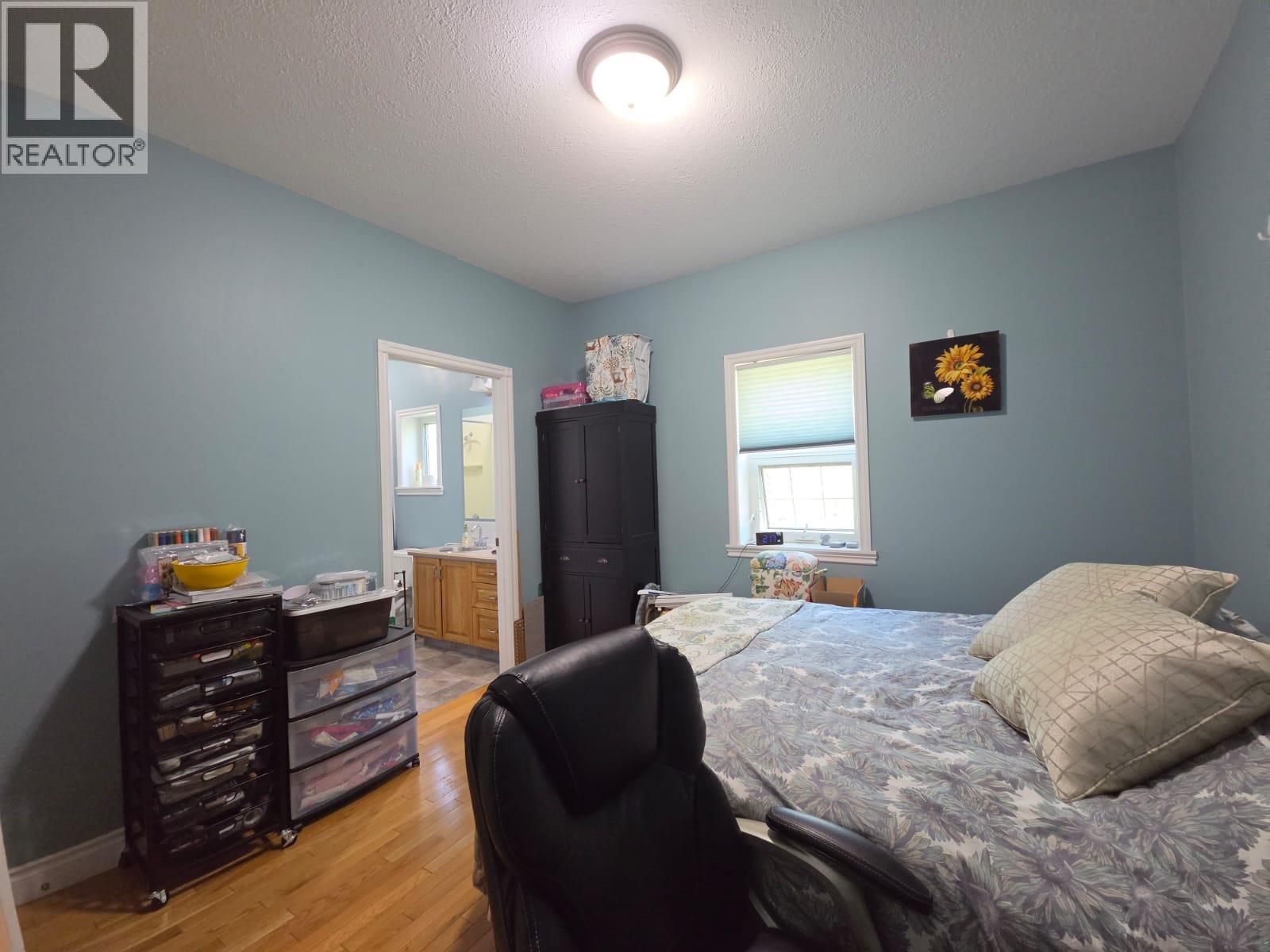 4083 Jackfish Lake Road Property Photo 34