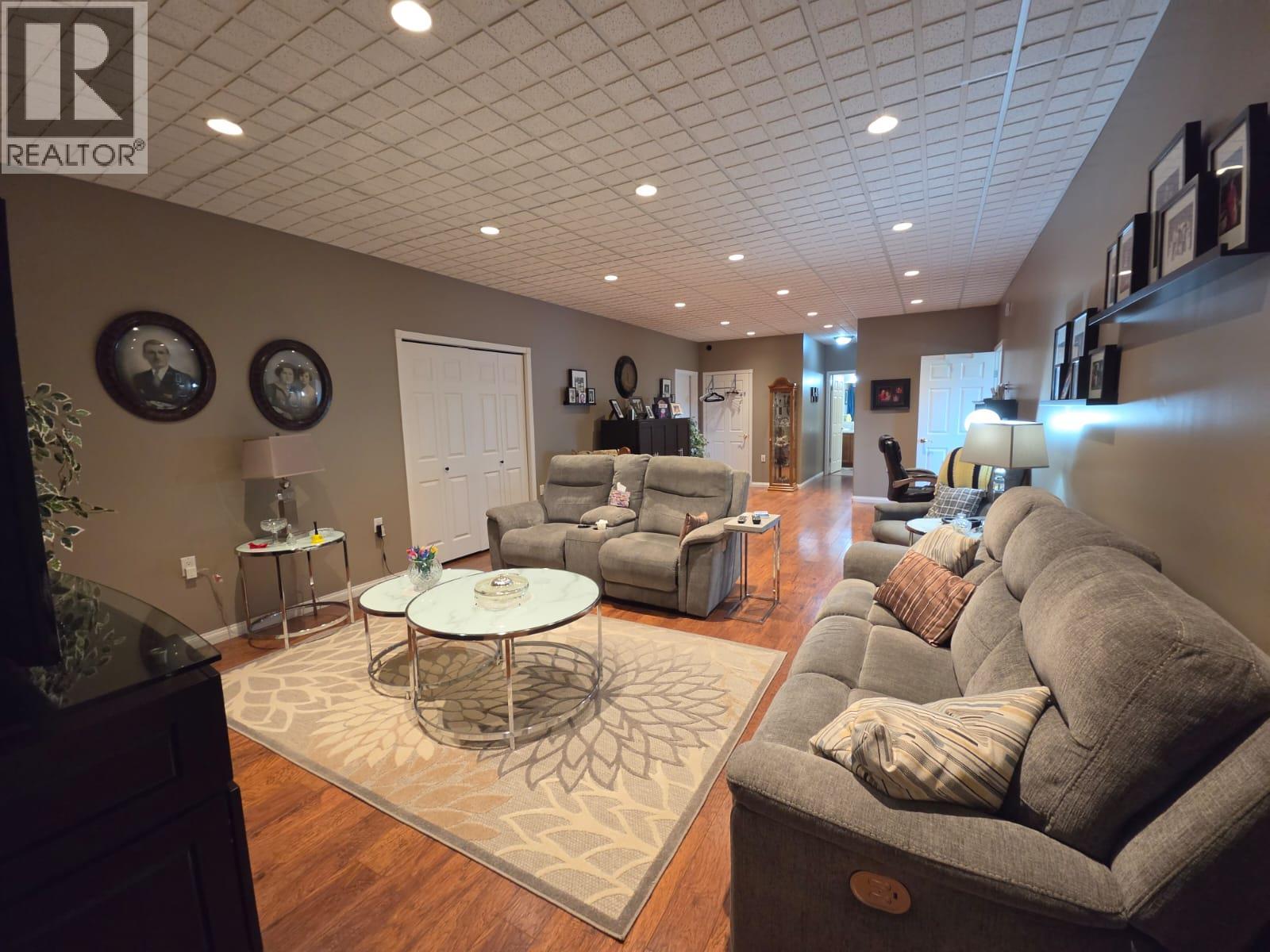 4083 Jackfish Lake Road Property Photo 42