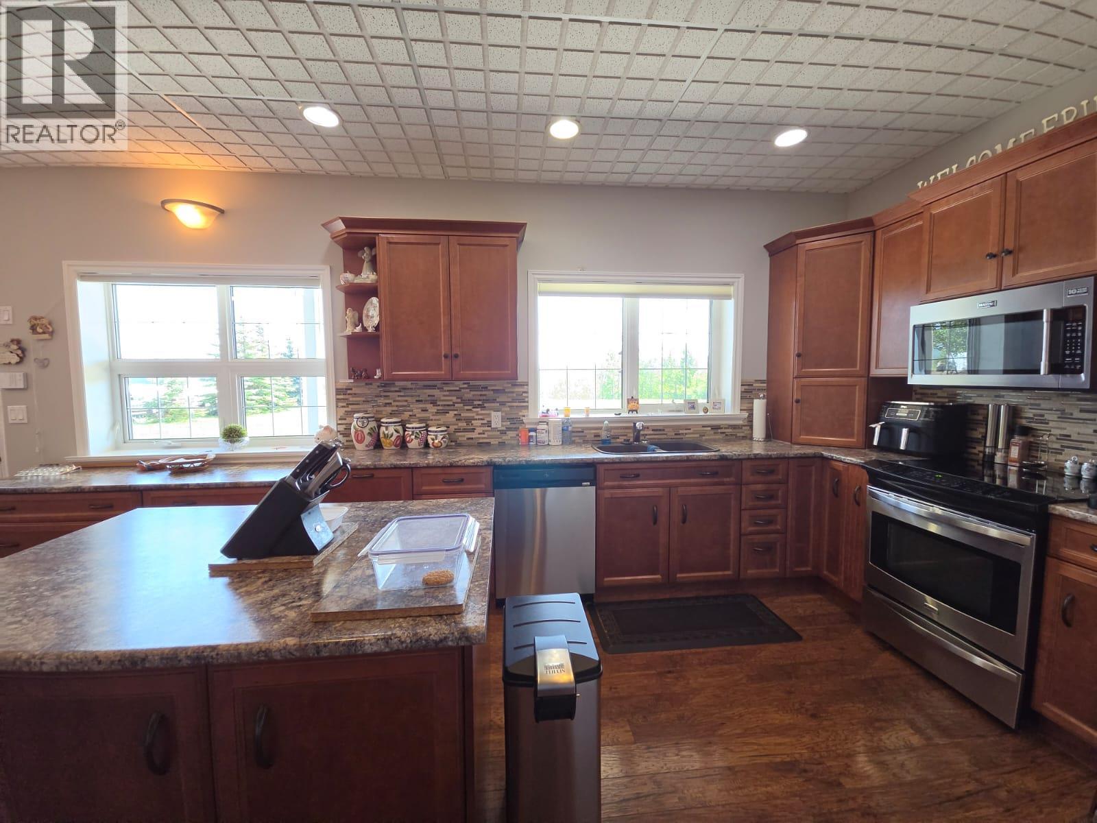 4083 Jackfish Lake Road Property Photo 50