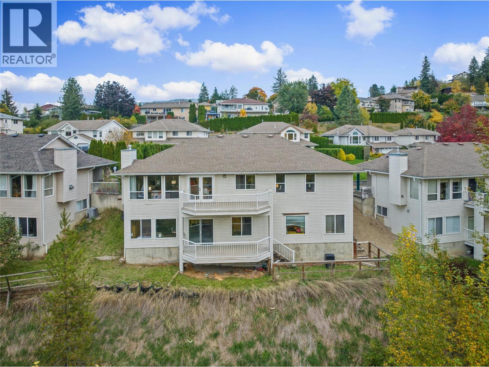 251 17 Street Se Property Photo 6