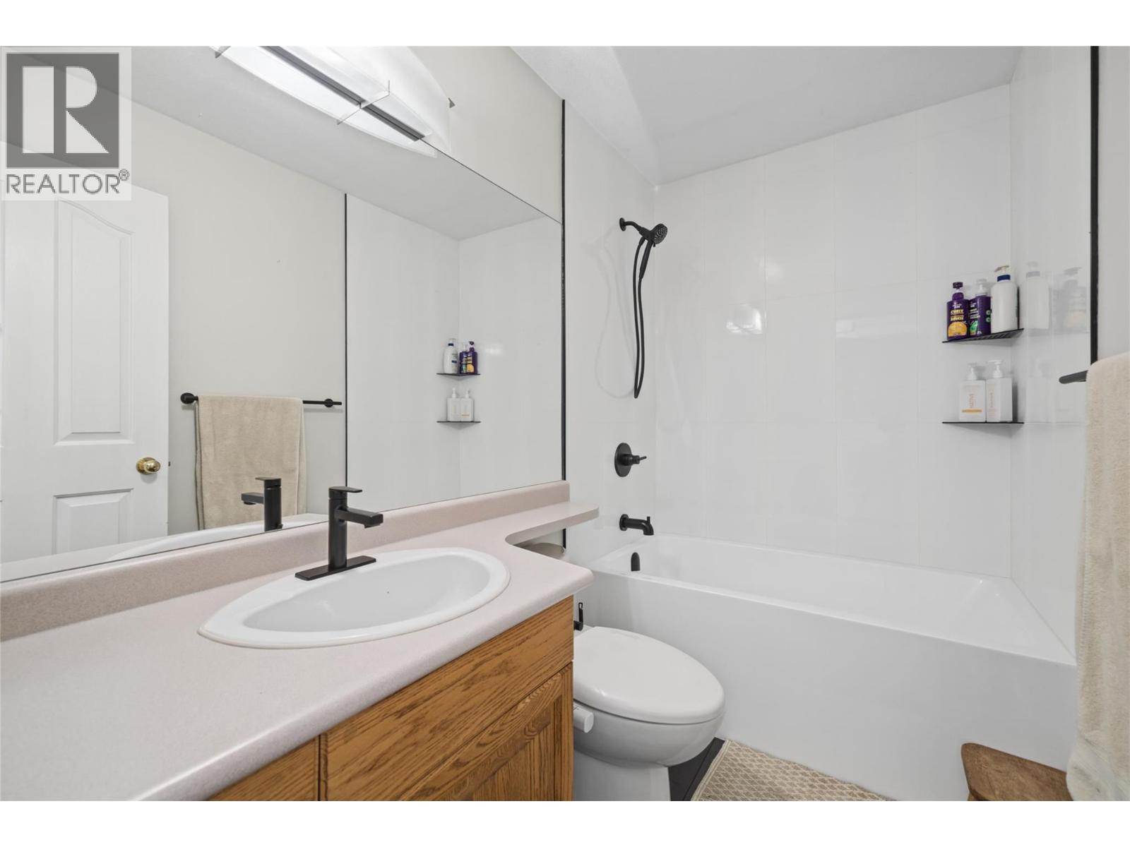 251 17 Street Se Property Photo 30
