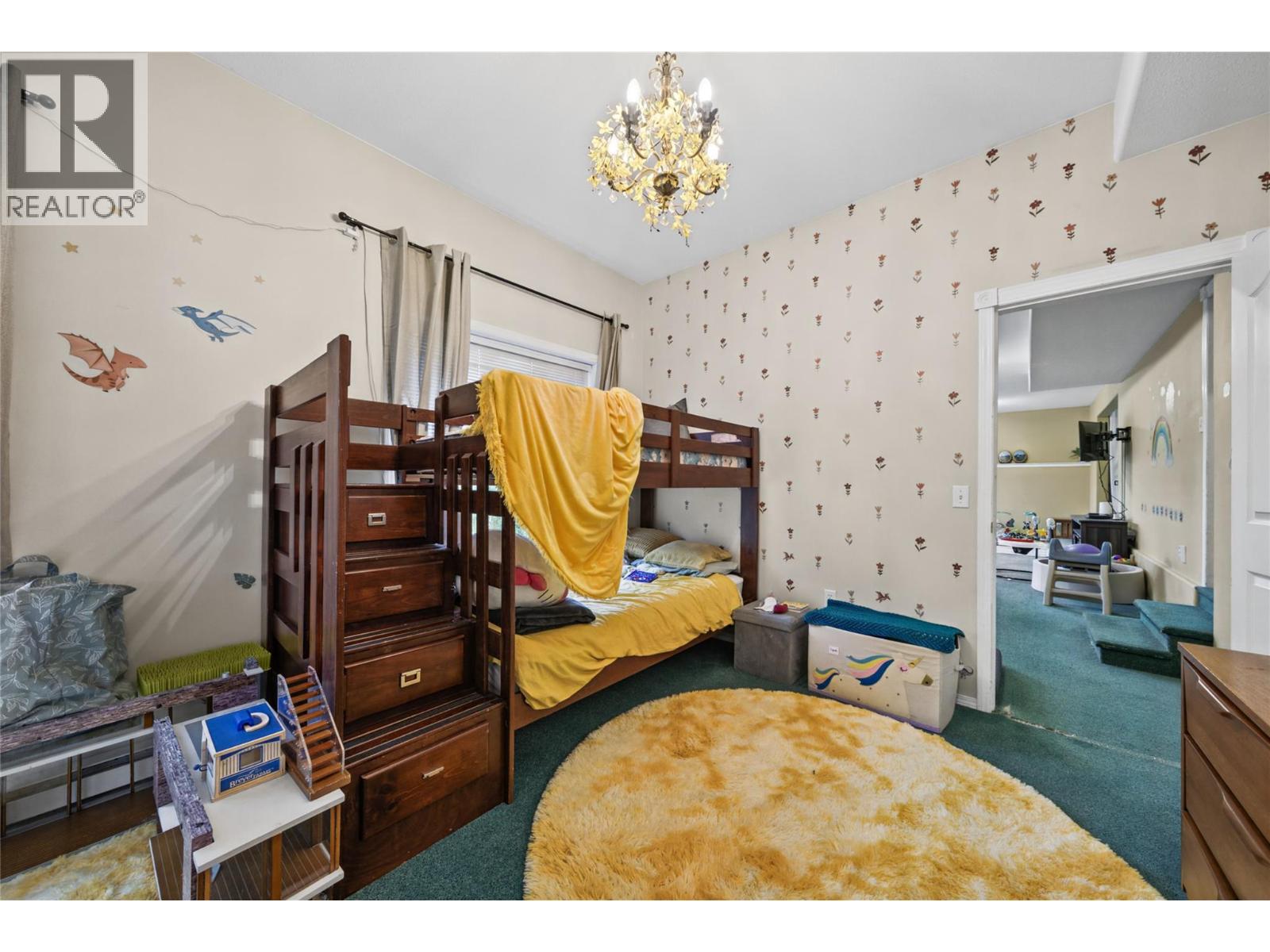 251 17 Street Se Property Photo 52