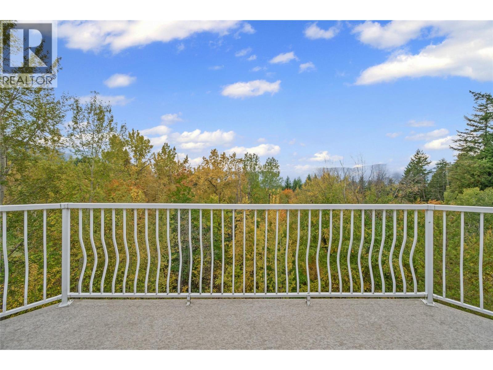 251 17 Street Se Property Photo 60