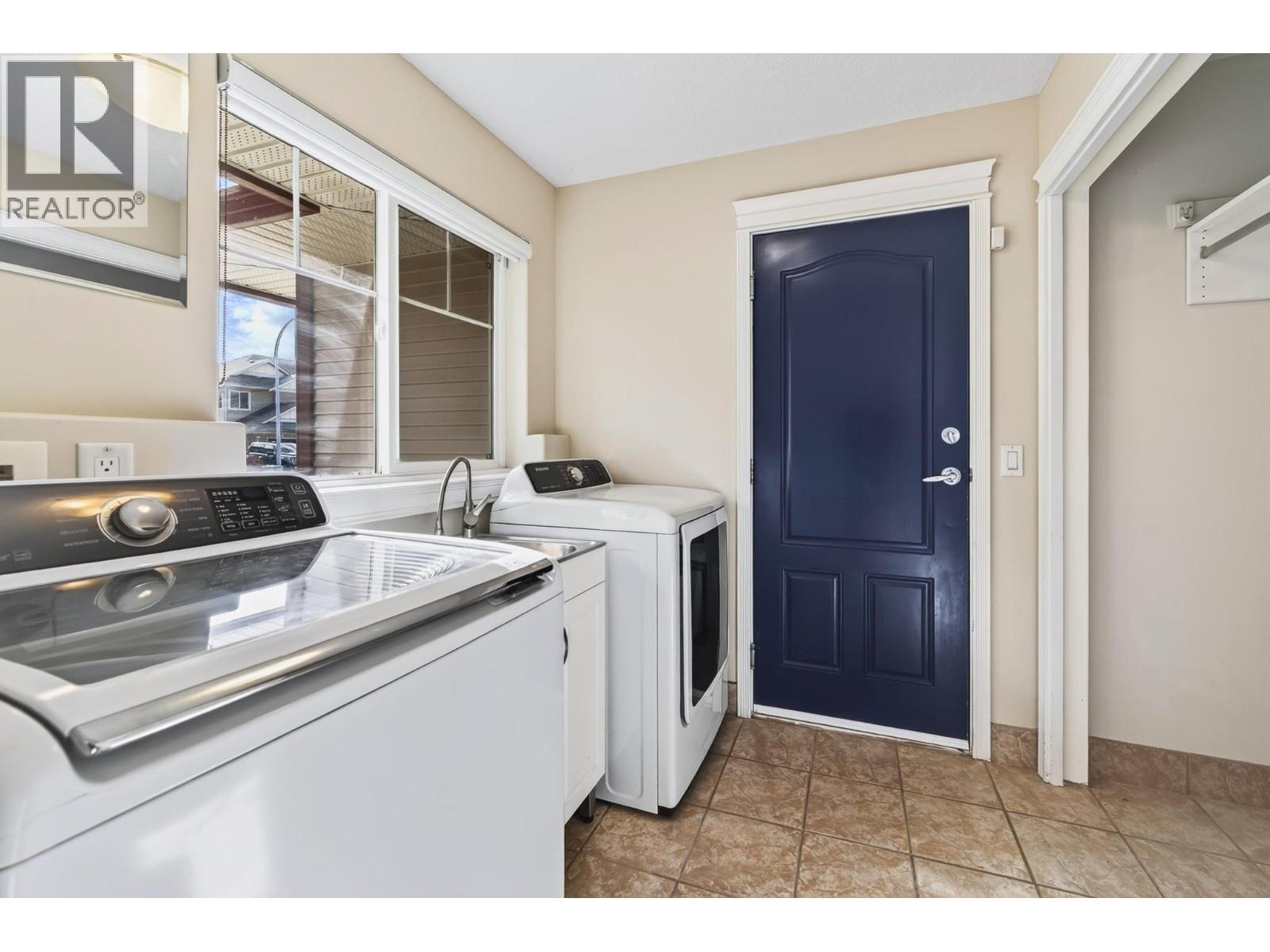 2620 Briarwood Avenue Property Photo 23