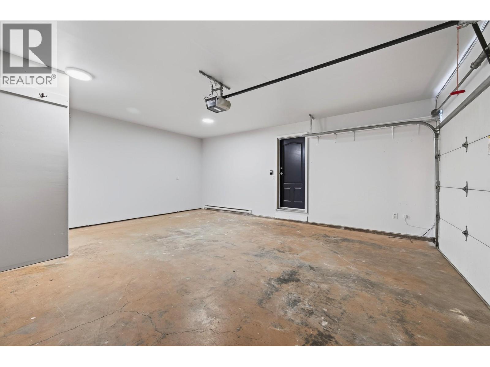 2620 Briarwood Avenue Property Photo 24