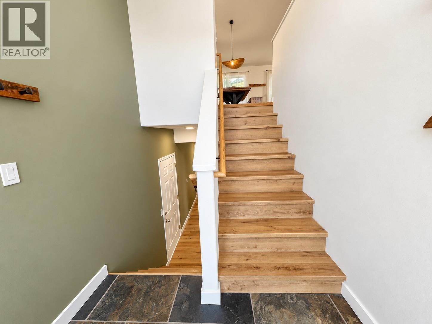 781 Westridge Drive Property Photo 14
