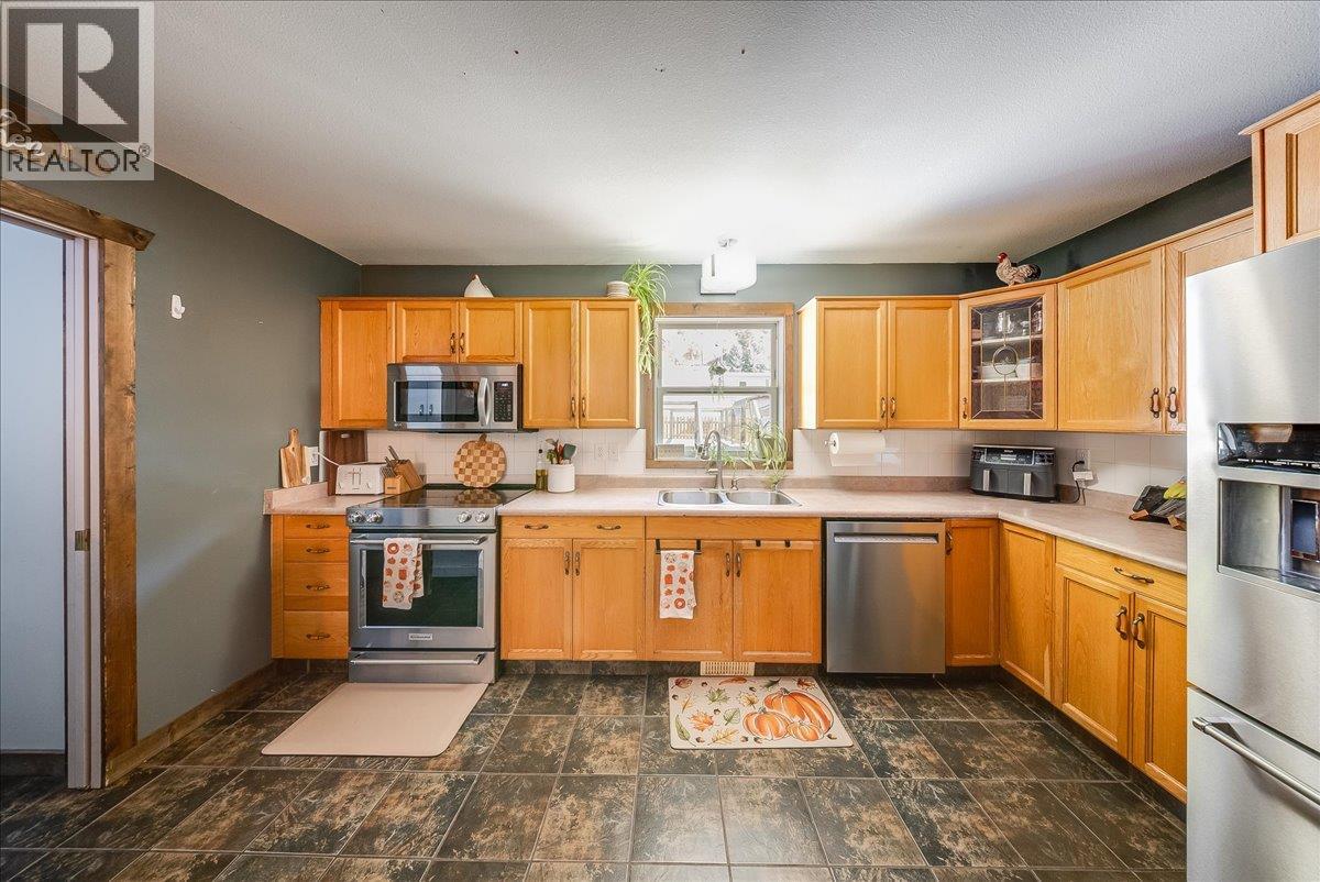 2045 Raspberry Road Property Photo 15
