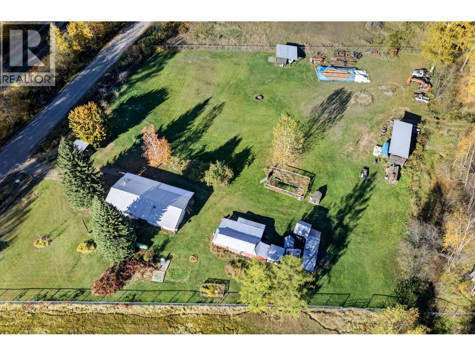 1720 Dunn Lake Road Property Photo 3