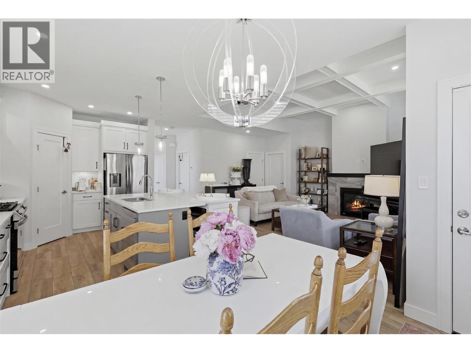 641 Shuswap Road E Unit# 327 Property Photo 20