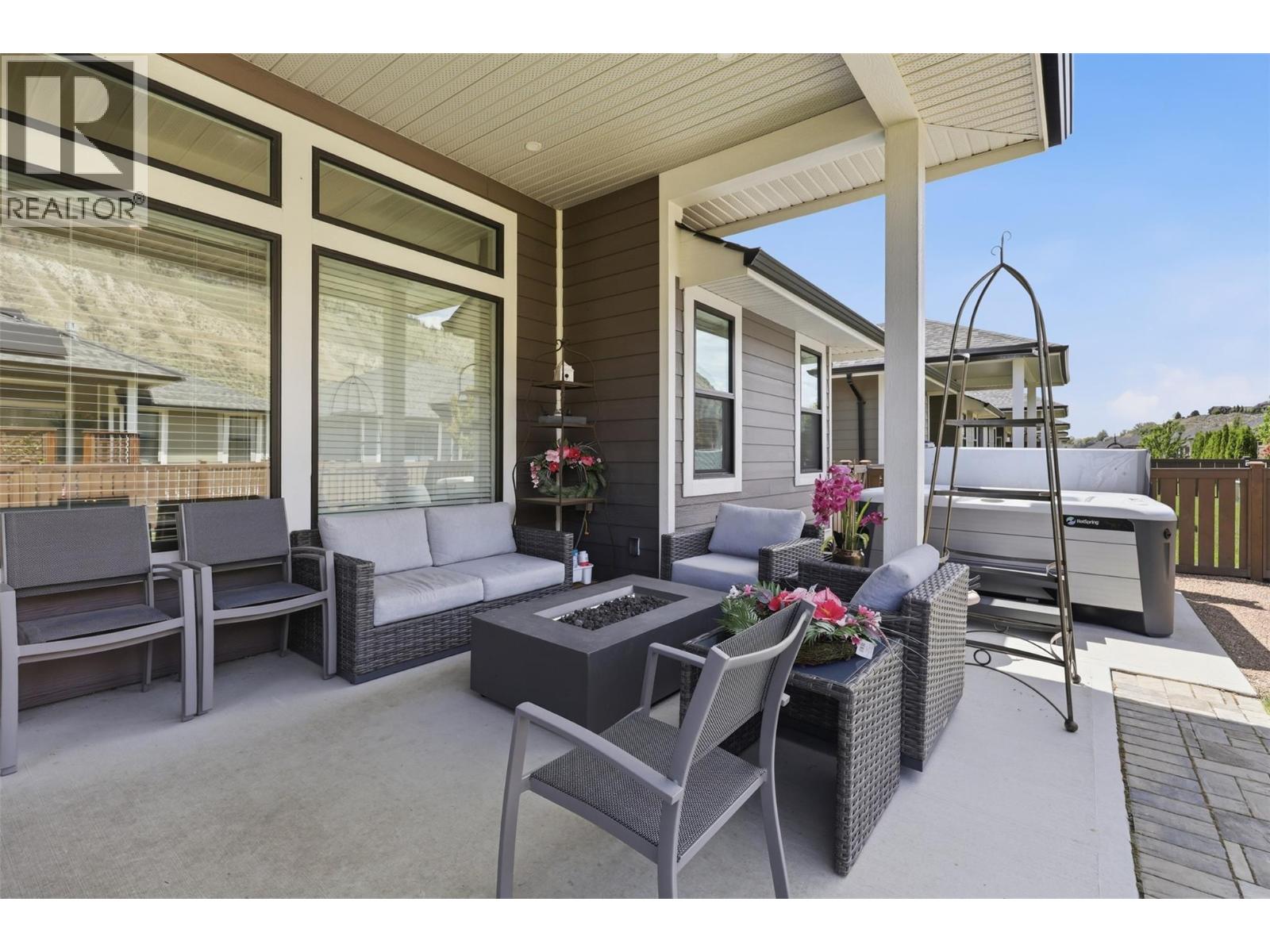 641 Shuswap Road E Unit# 327 Property Photo 22