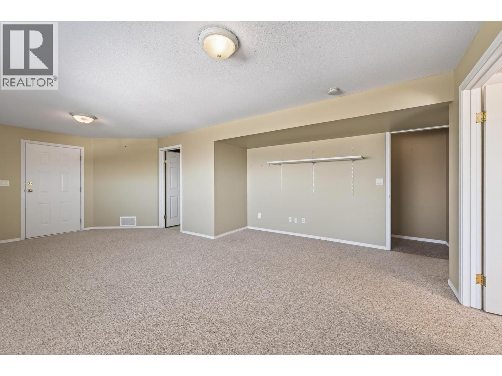 2022 Pacific Way Unit# 108 Property Photo 26