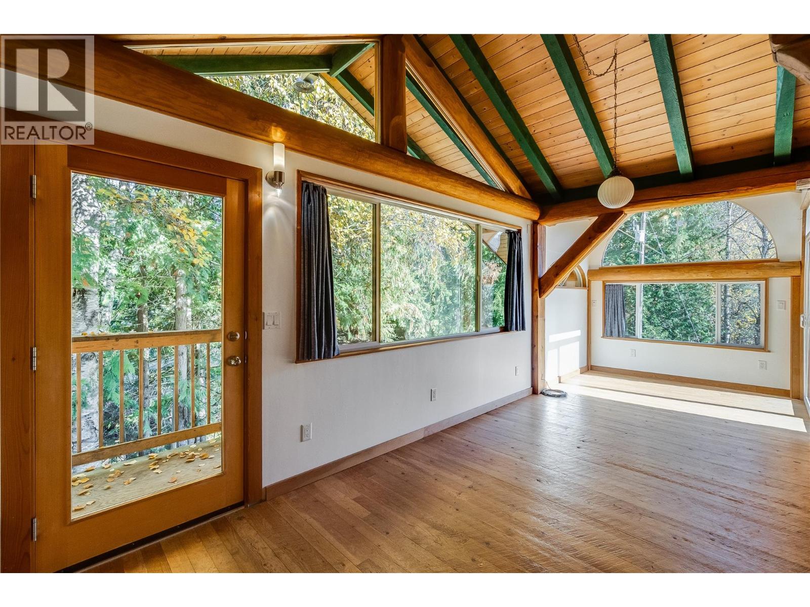 6238 Youngs Road Property Photo 30