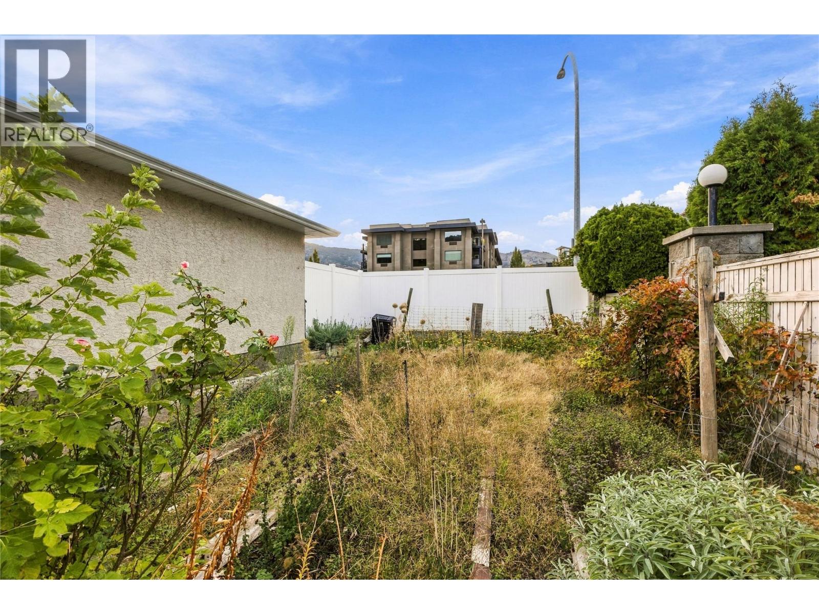 153 Yorkton Avenue Property Photo 34