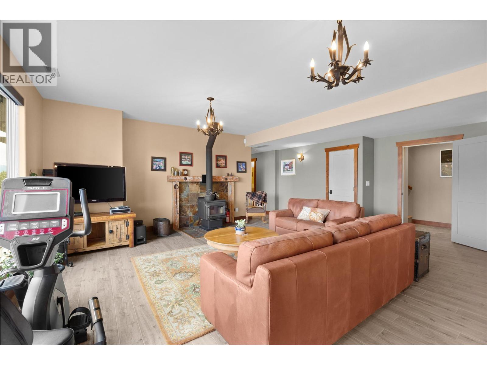 594 Wilson Mountain Road Property Photo 34