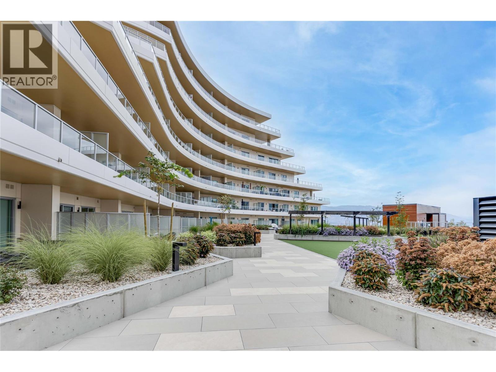 3300 Lakeshore Road Unit# 410 Property Photo 16