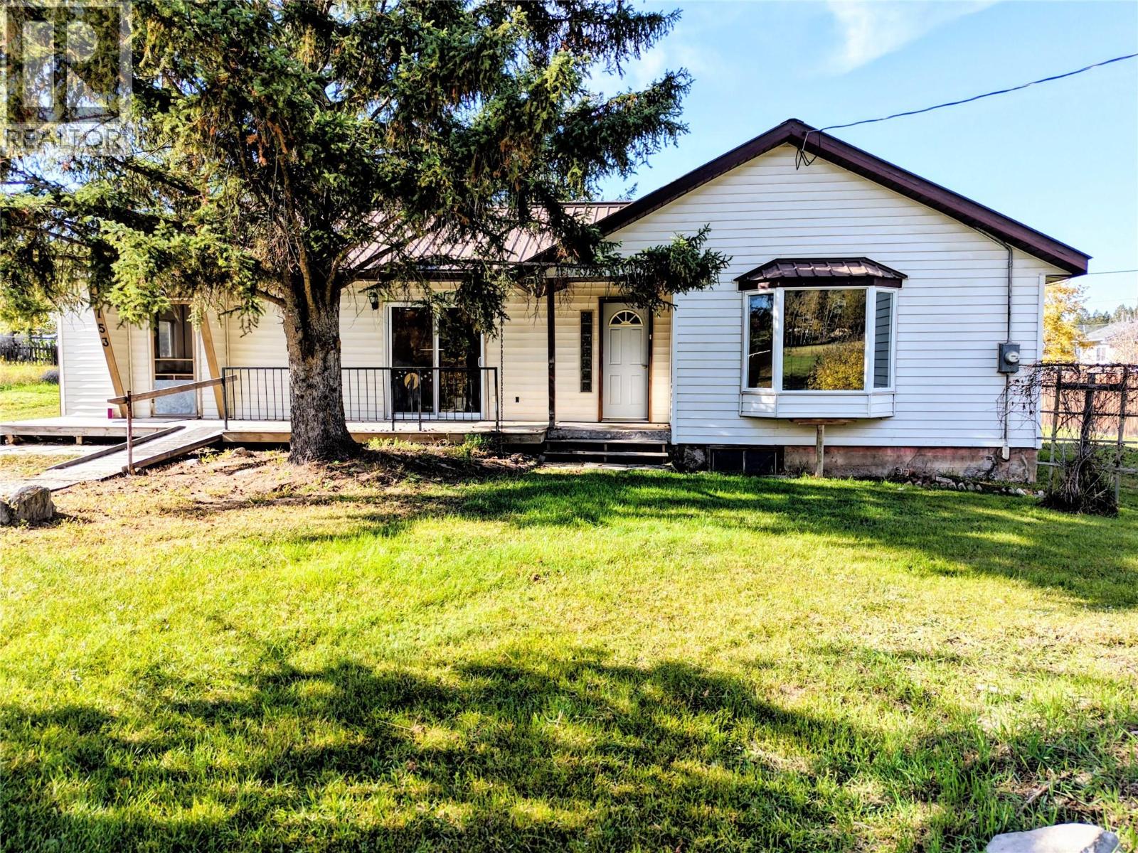 5753 Columbia Avenue Property Photo 1