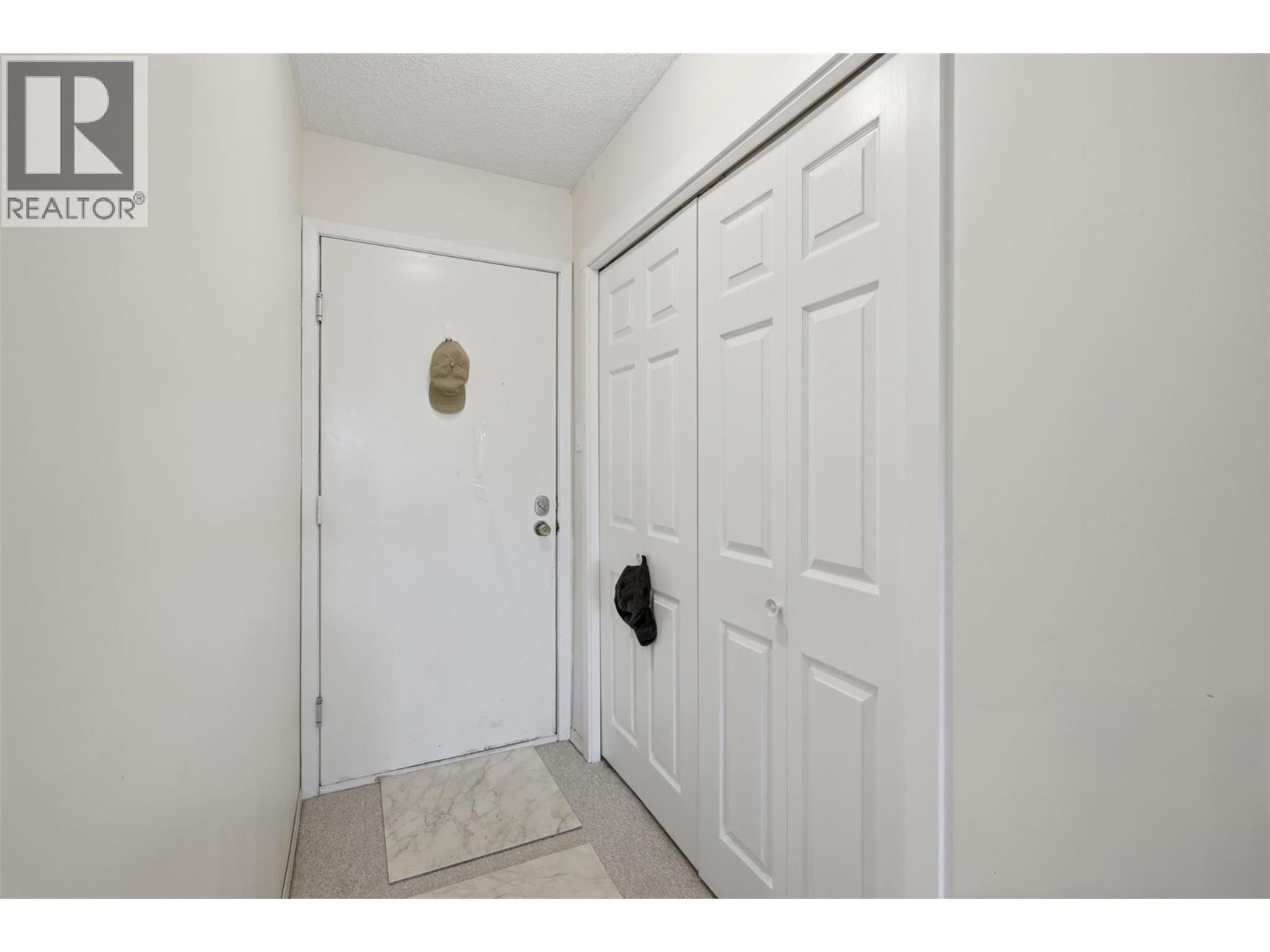245 Gordonhorn Drive Unit# 347 Property Photo 6