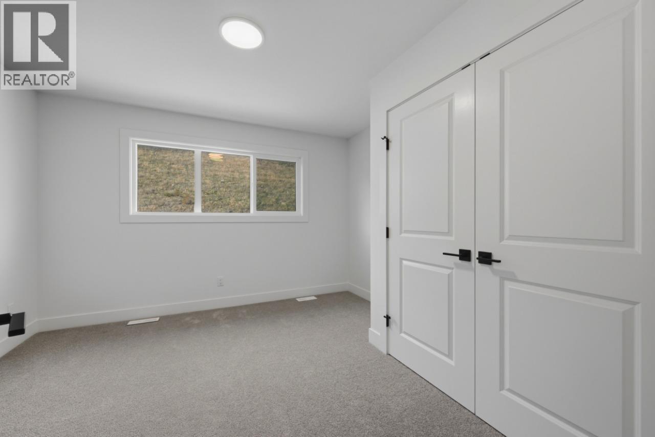 419 Arrowleaf Drive Property Photo 29