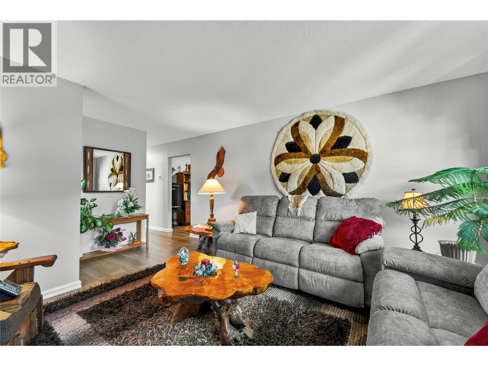 1404 Walnut Avenue Property Photo 11
