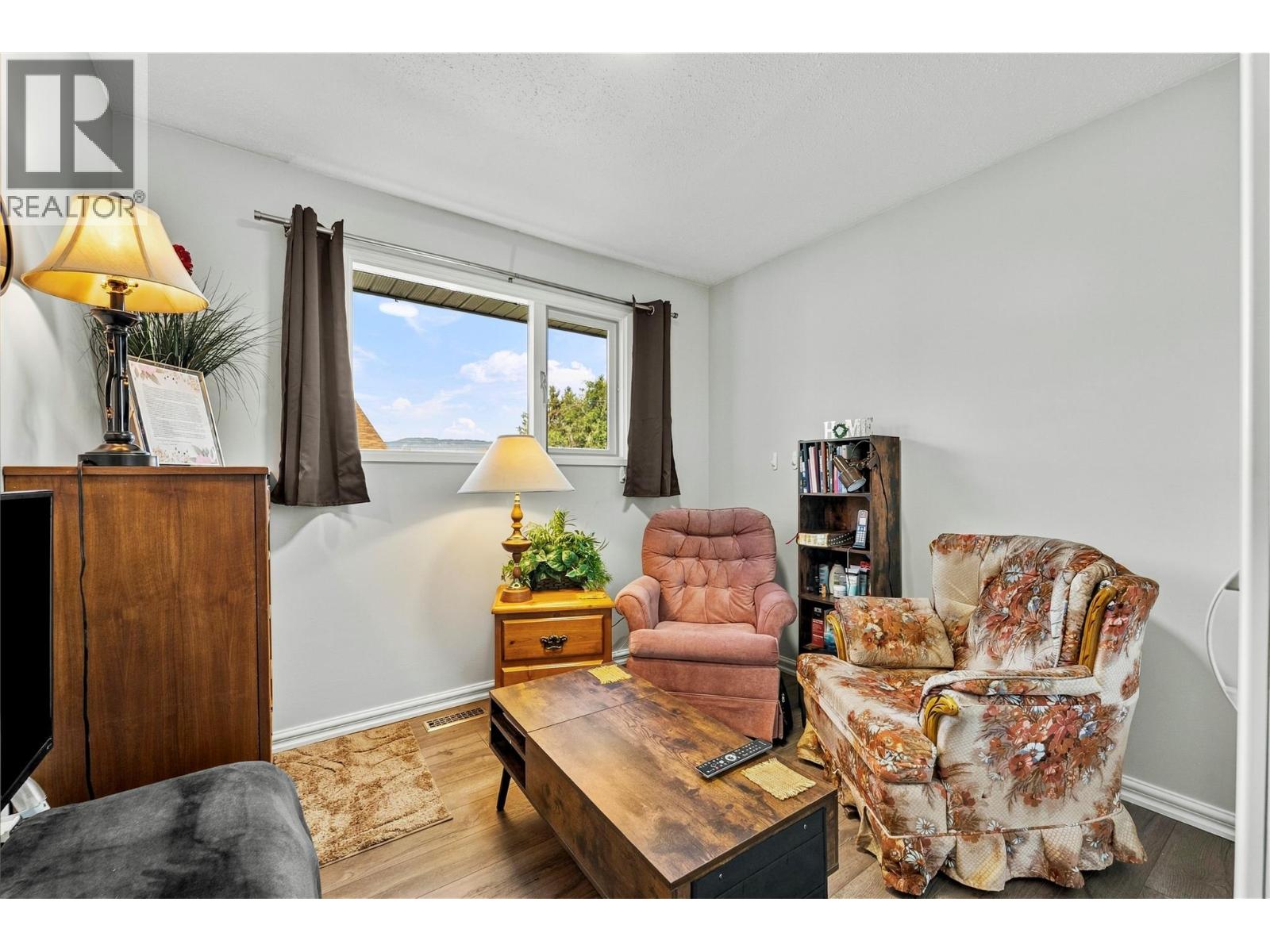 1404 Walnut Avenue Property Photo 17