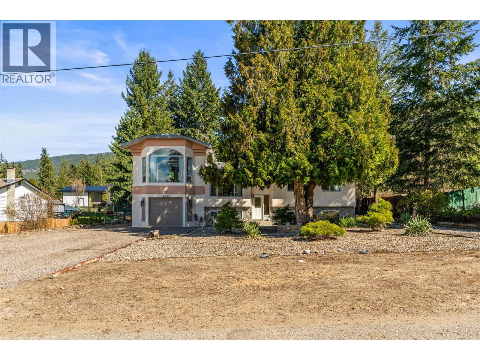 3419 Larch Drive Property Photo 5