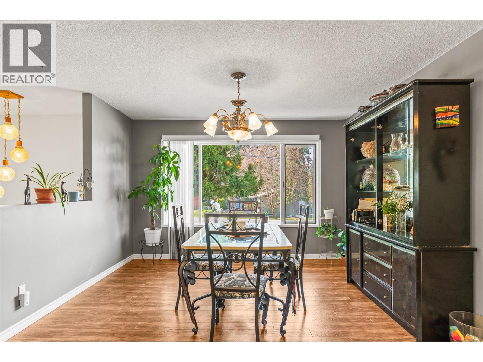 3419 Larch Drive Property Photo 13