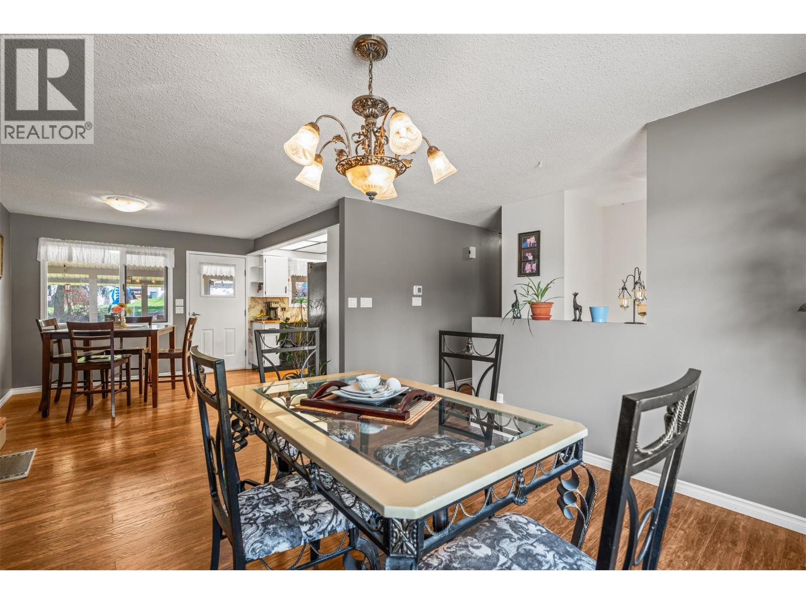 3419 Larch Drive Property Photo 14
