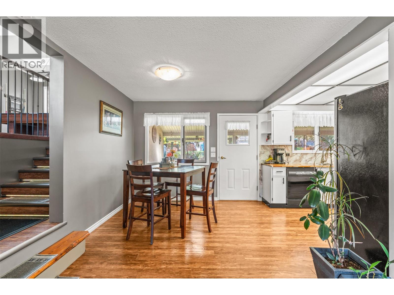3419 Larch Drive Property Photo 15