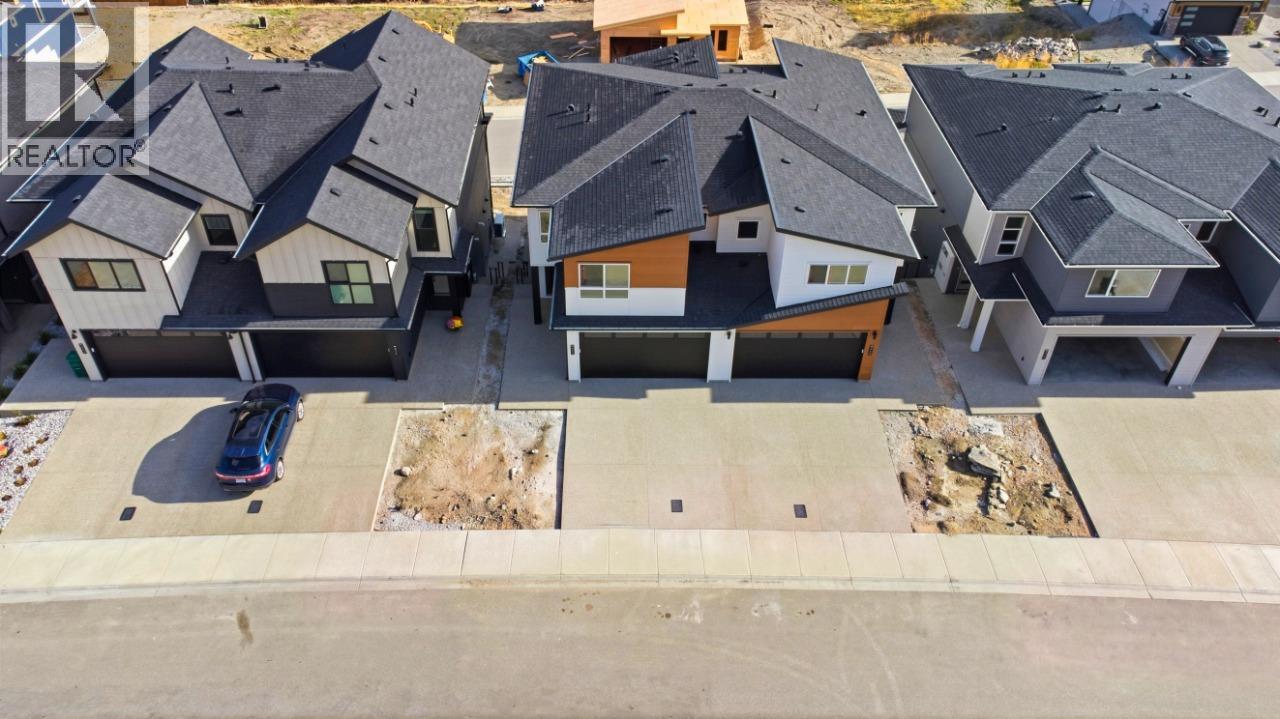 415 Arrowleaf Drive Property Photo 4