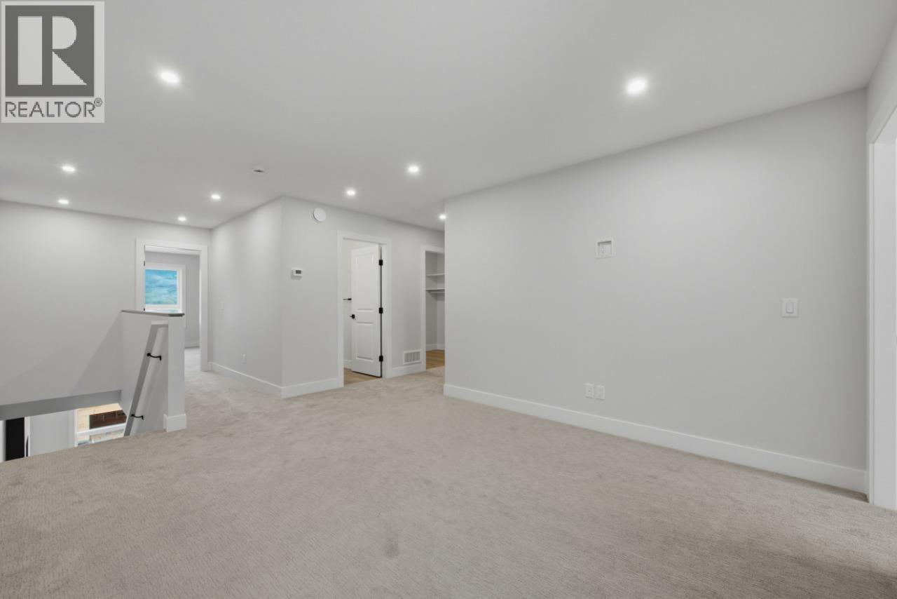 415 Arrowleaf Drive Property Photo 27