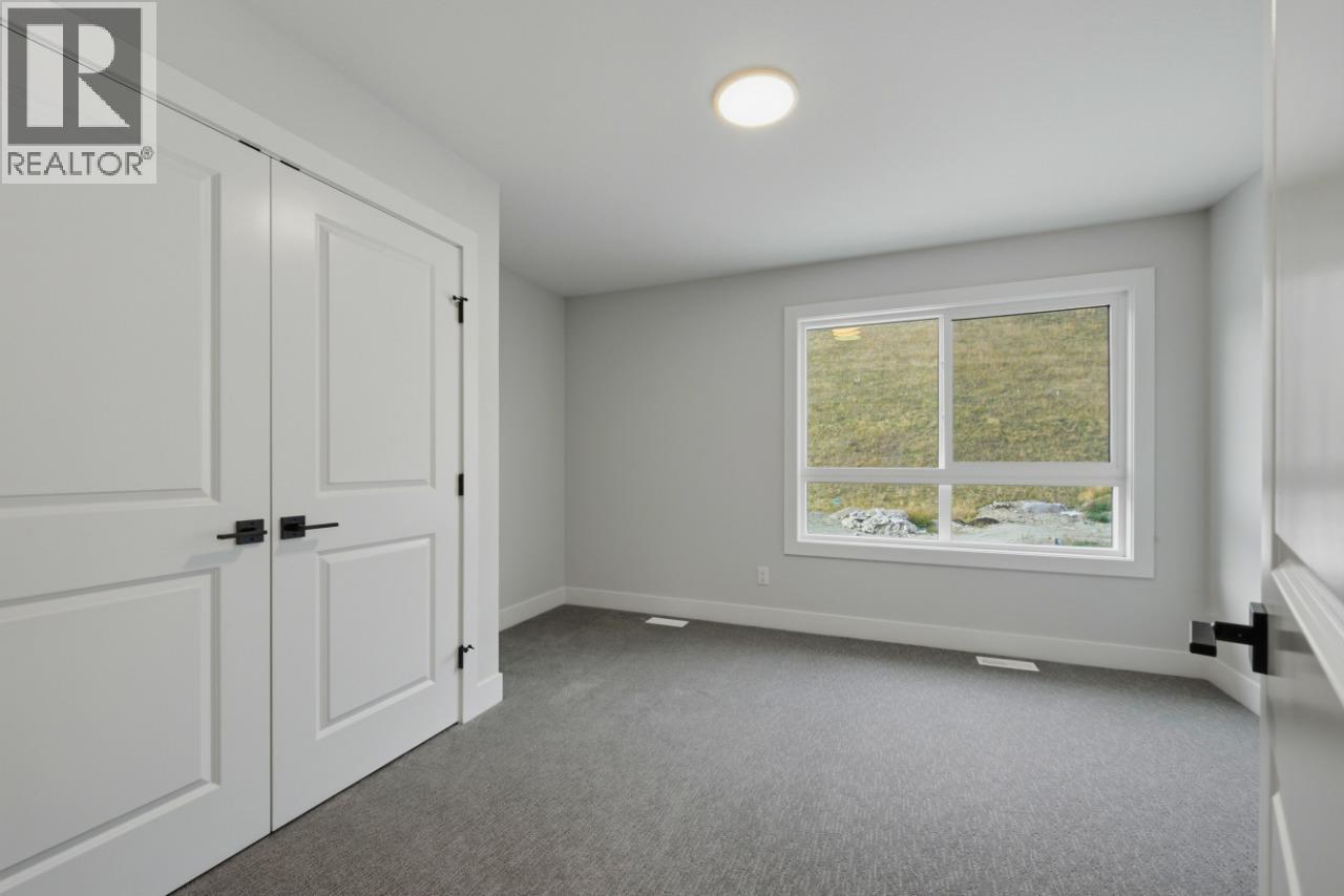 415 Arrowleaf Drive Property Photo 28