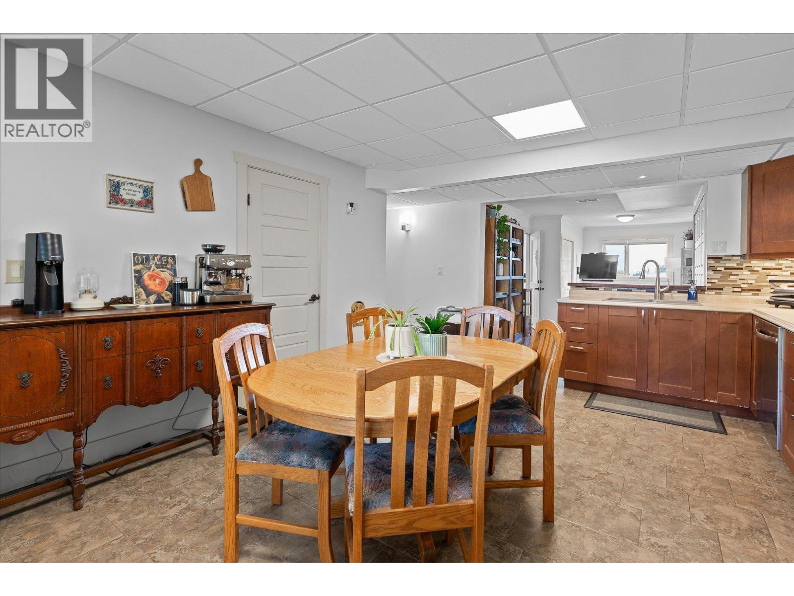 2430 Chieftain Road Property Photo 42